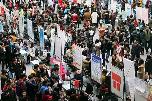 大学毕业后找国企工作(大学毕业进国企当工人)