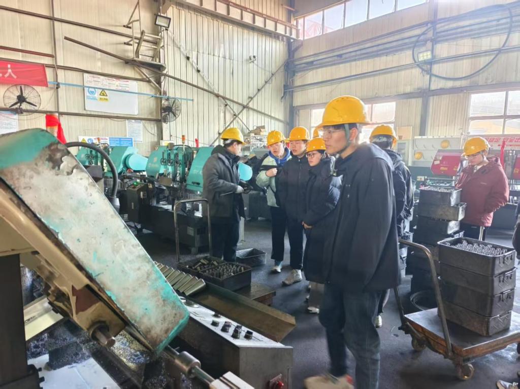 机械毕业生毕业后干什么(机械毕业生毕业后干什么工作)