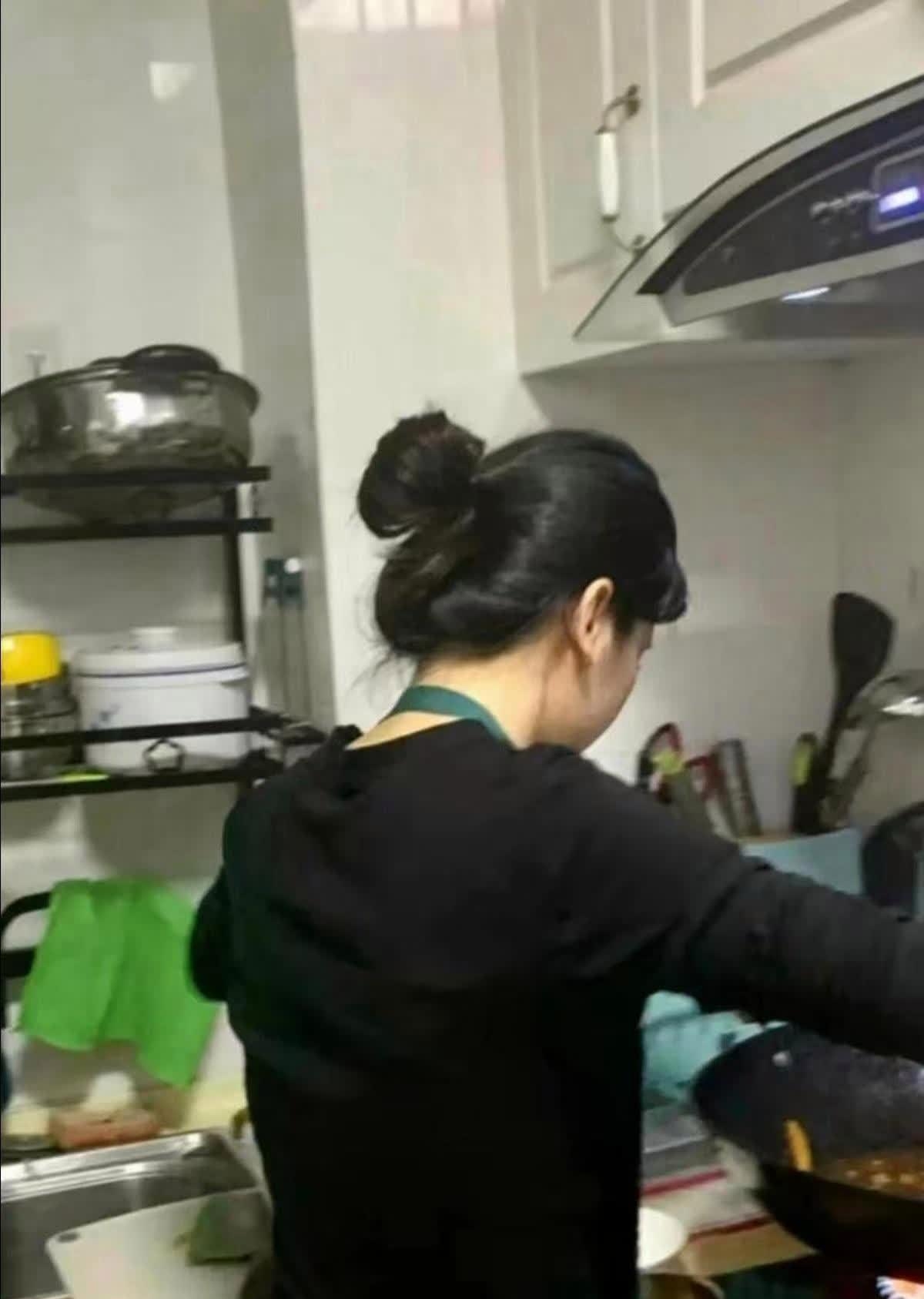 大学毕业后回家做家务吗(大学毕业后回家工作吗)