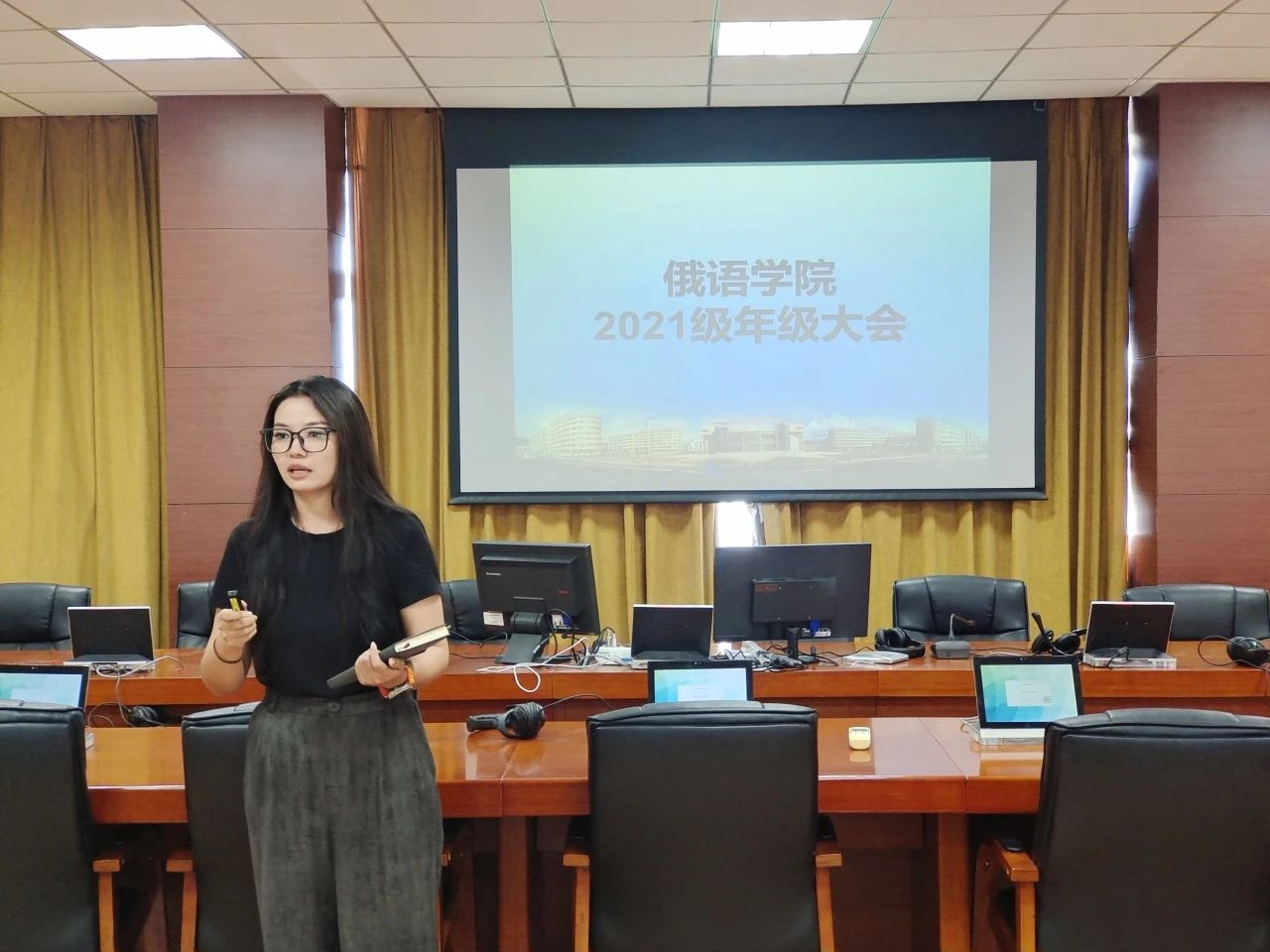 大连外语学院毕业后工作(大连外语学院毕业可以当教师吗) 大连外语学院毕业后工作(大连外语学院毕业可以当教师吗)