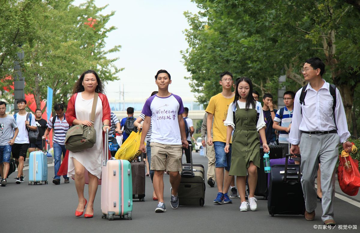 大学毕业后经常出去旅游(大学毕业旅游去哪里好)