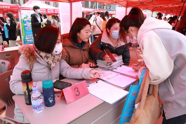 高考生毕业后找什么工作(高考毕业之后) 高考生毕业后找什么工作(高考毕业之后)