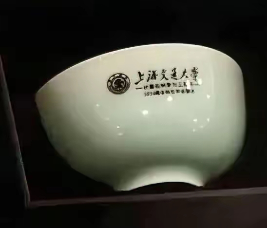 毕业后带什么东西好(毕业要带什么)