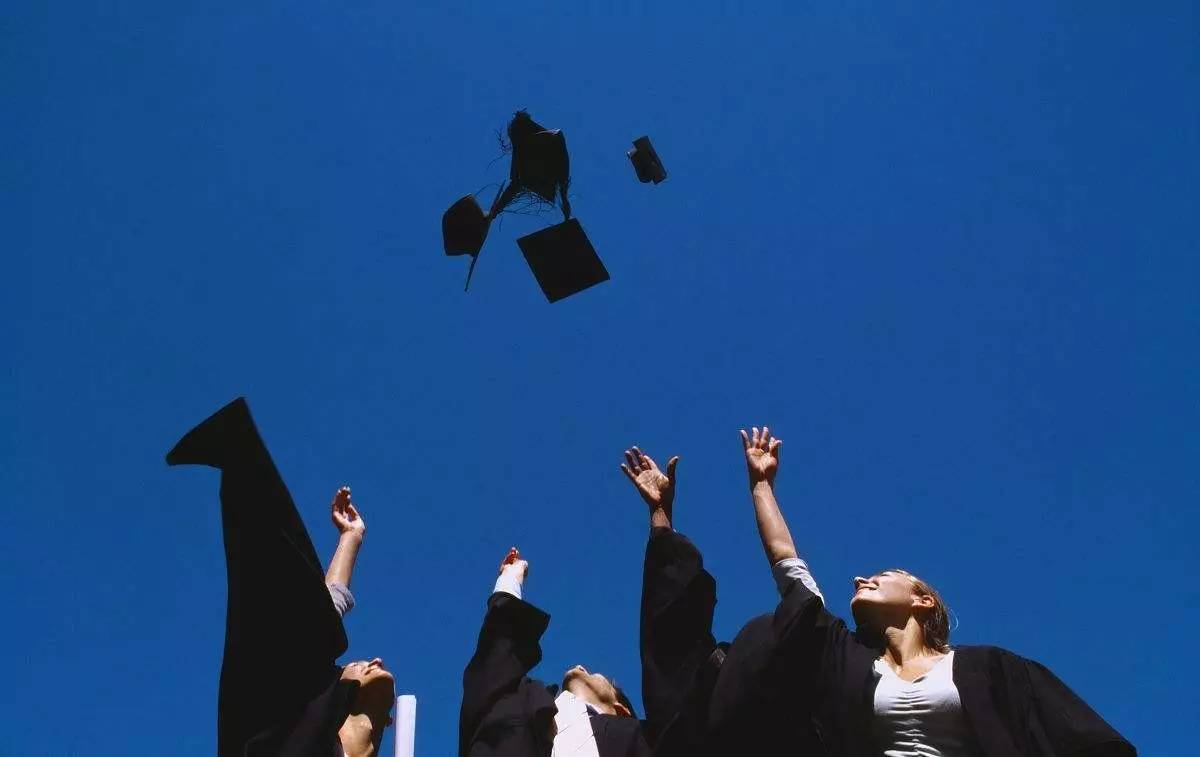 大学毕业后我寄宿在兰姨(兰姨有钱到没钱是哪一集) 大学毕业后我寄宿在兰姨(兰姨有钱到没钱是哪一集)