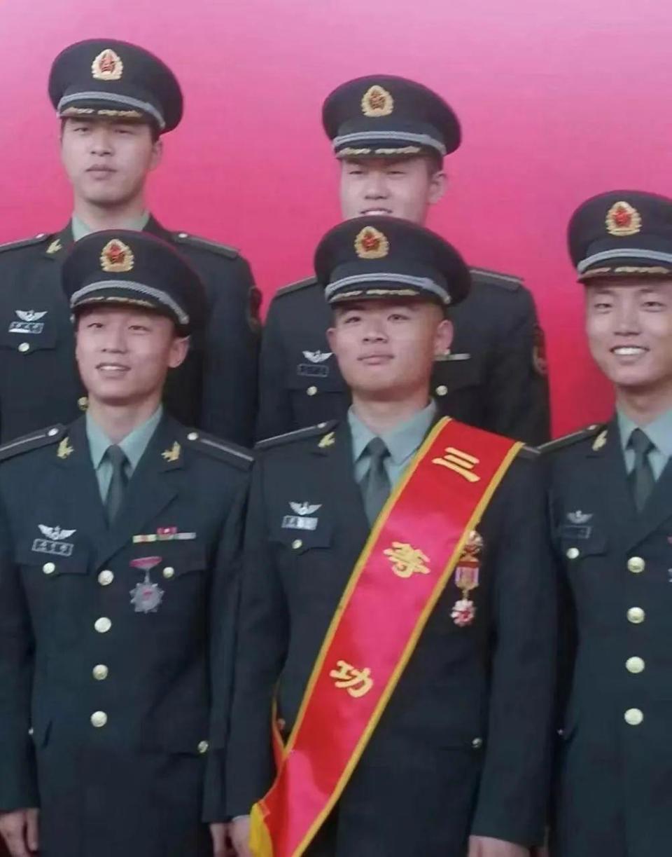 军校学院毕业后干什么(军校毕业前途怎么样) 军校学院毕业后干什么(军校毕业前途怎么样)