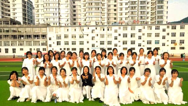 天水师范学院毕业后干什么(天水师范学院毕业能当老师吗)