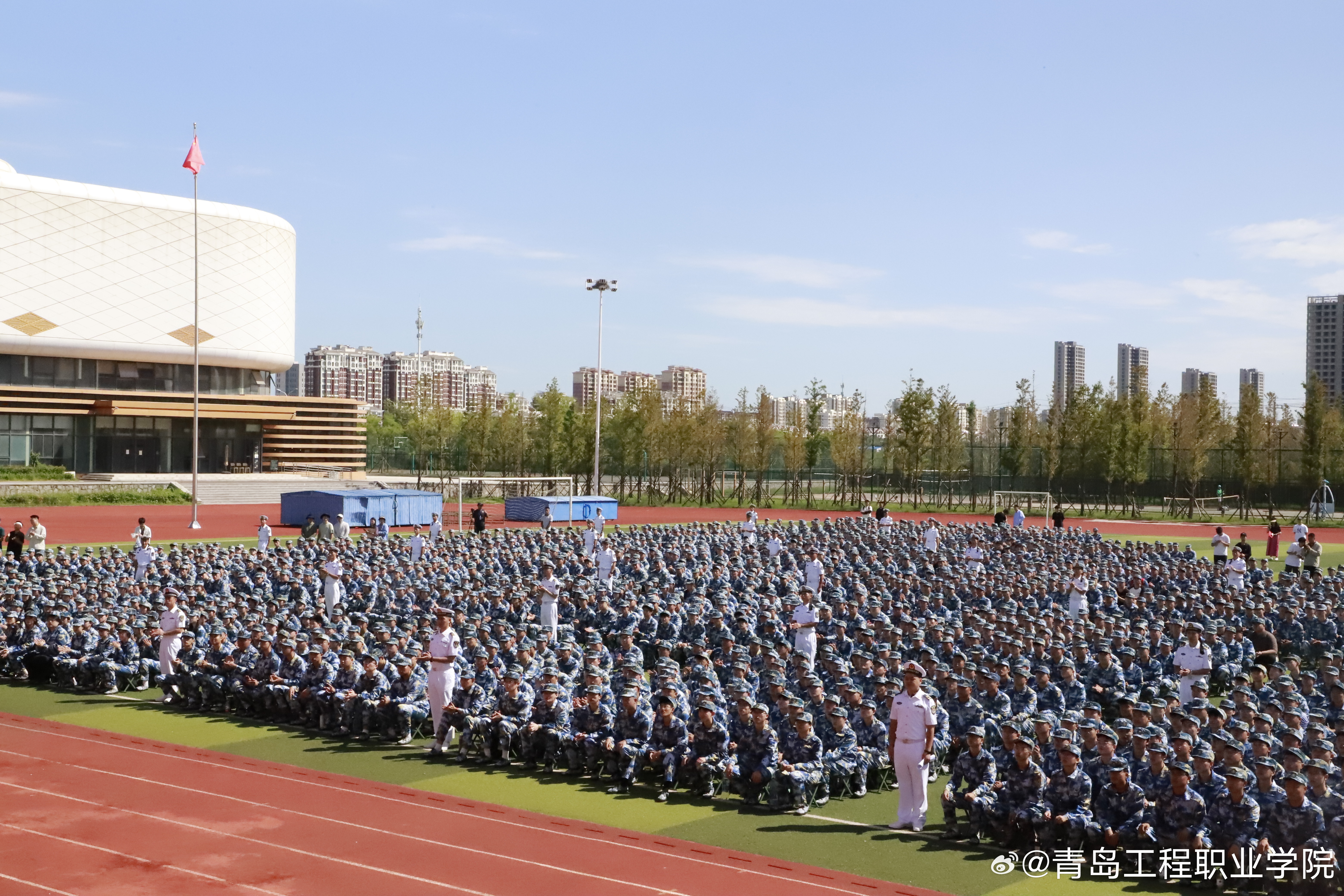 青岛大学毕业后考军校(青岛大学什么专业穿军装) 青岛大学毕业后考军校(青岛大学什么专业穿军装)