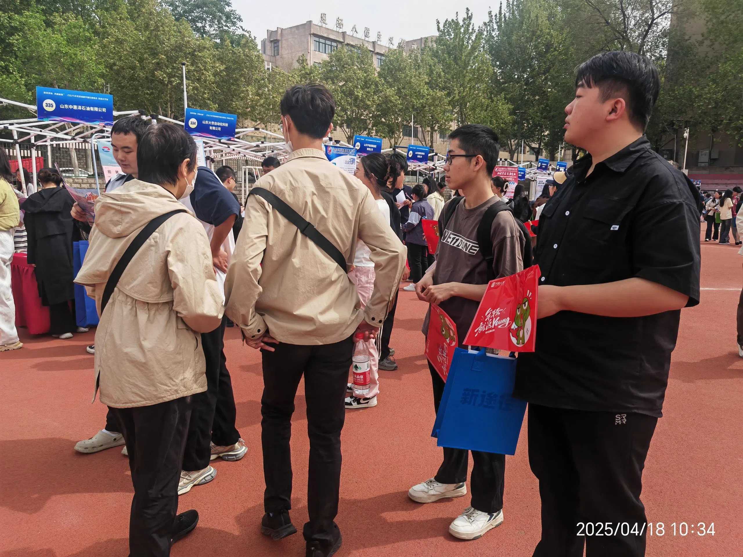 大学毕业后的人才(大学毕业后人才市场的档案怎么办)