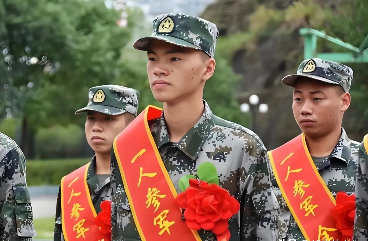男生大学毕业后当兵入伍(大学毕业当兵容易录取吗) 男生大学毕业后当兵入伍(大学毕业当兵容易录取吗)