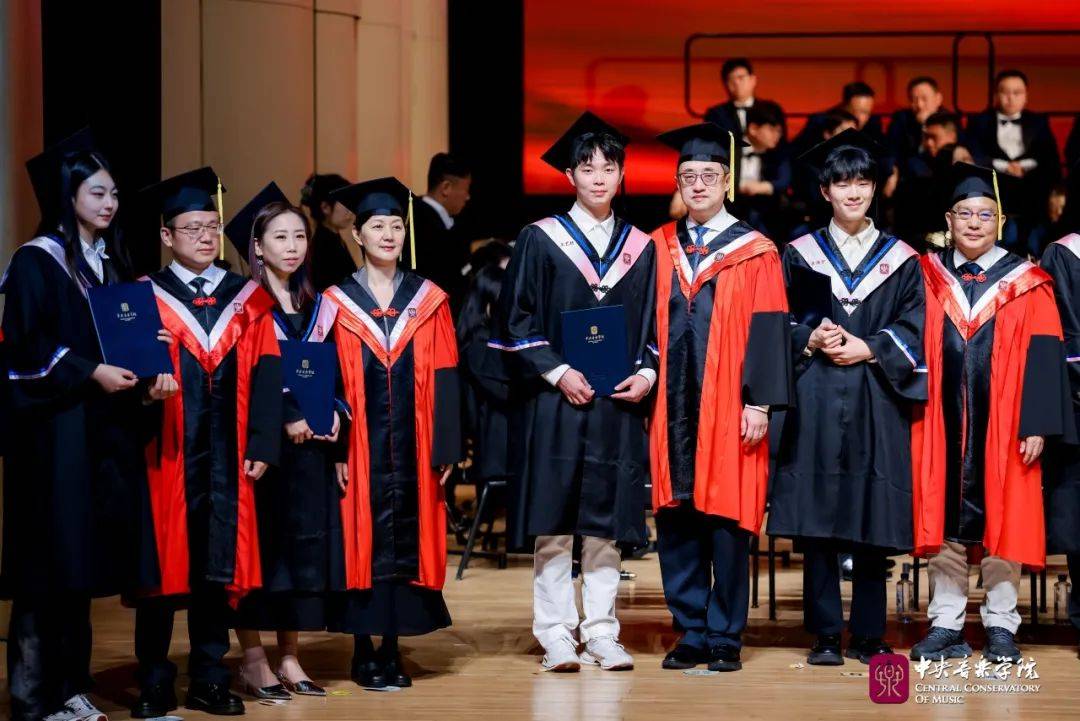 大专毕业后想去音乐学院(大专毕业后想去音乐学院怎么办)