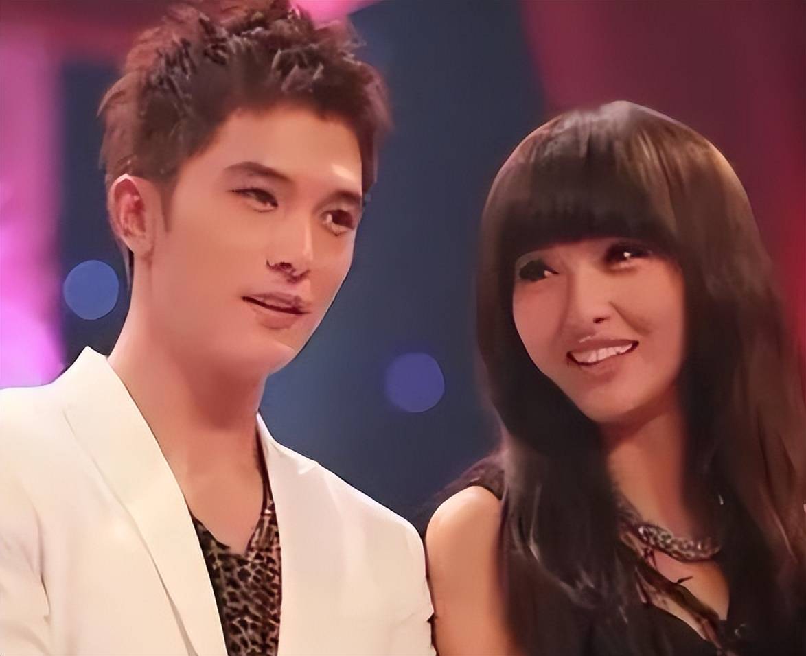 唐嫣大学毕业后才谈恋爱(唐嫣大学室友有哪些)