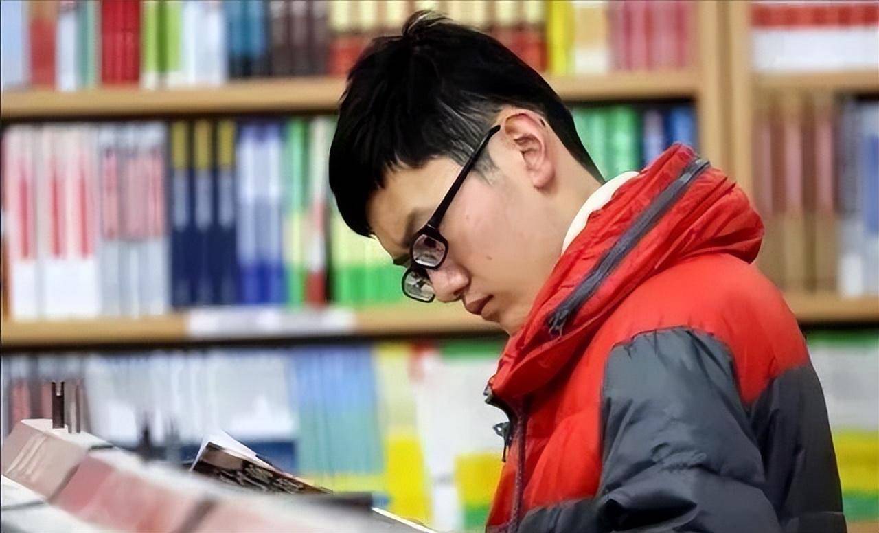 福建高考状元大学毕业后(福建高考成绩状元)