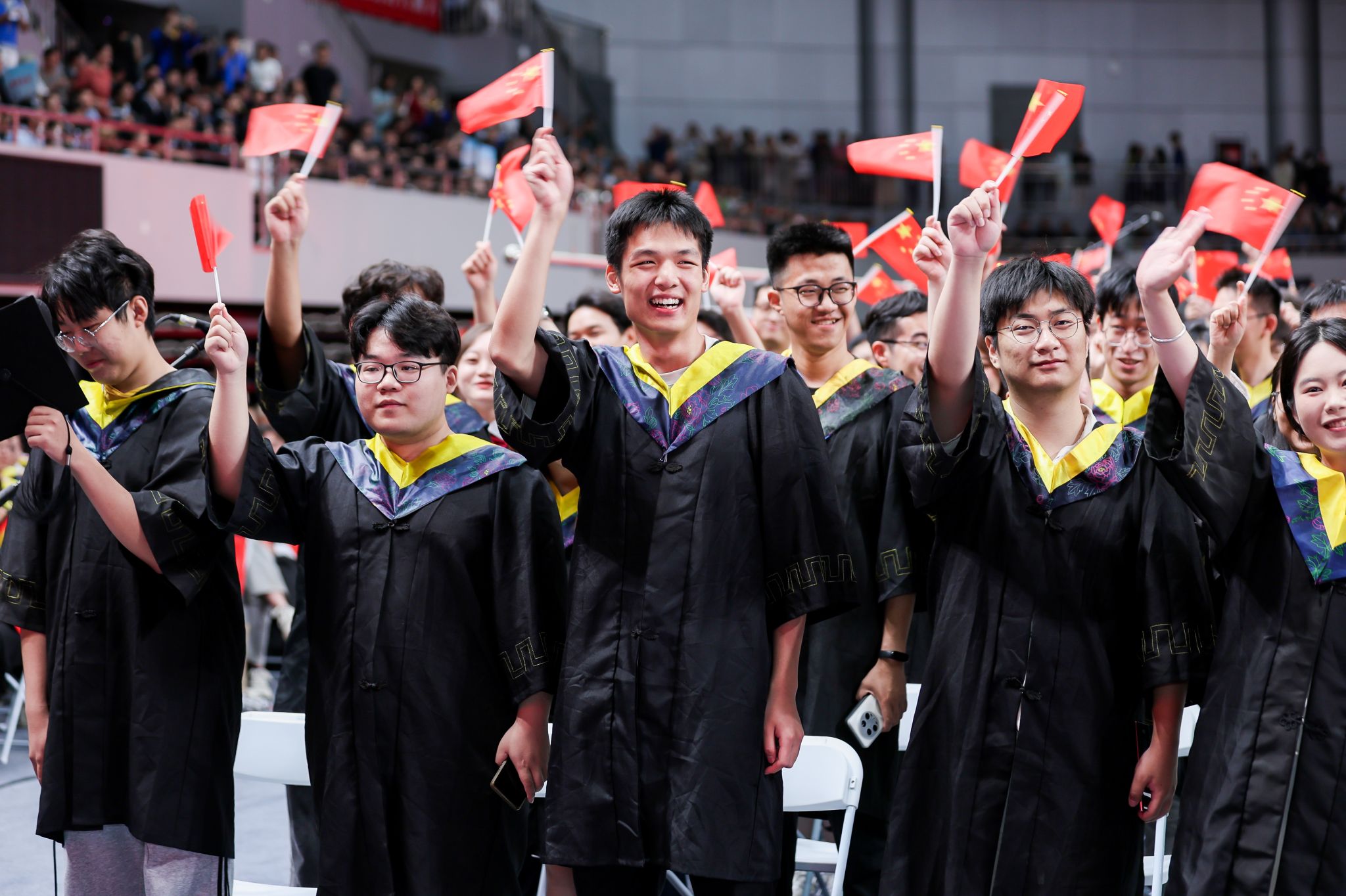 大学毕业后发展最好的学生(大学毕业后最主要的发展任务是) 大学毕业后发展最好的学生(大学毕业后最主要的发展任务是)