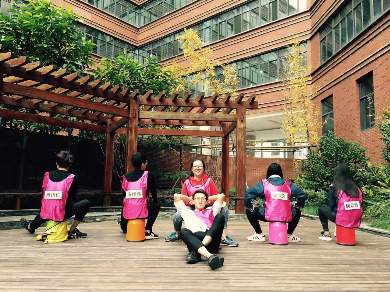 浙大城市学院转设后毕业证(浙江大学城市学院转设后老生怎么办)