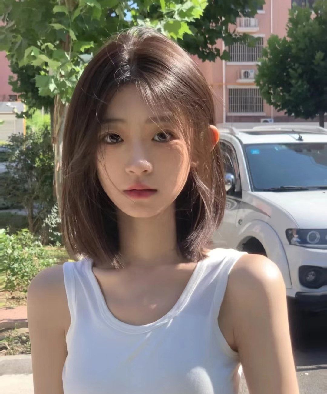 毕业后适合染什么发色(适合毕业的发型)