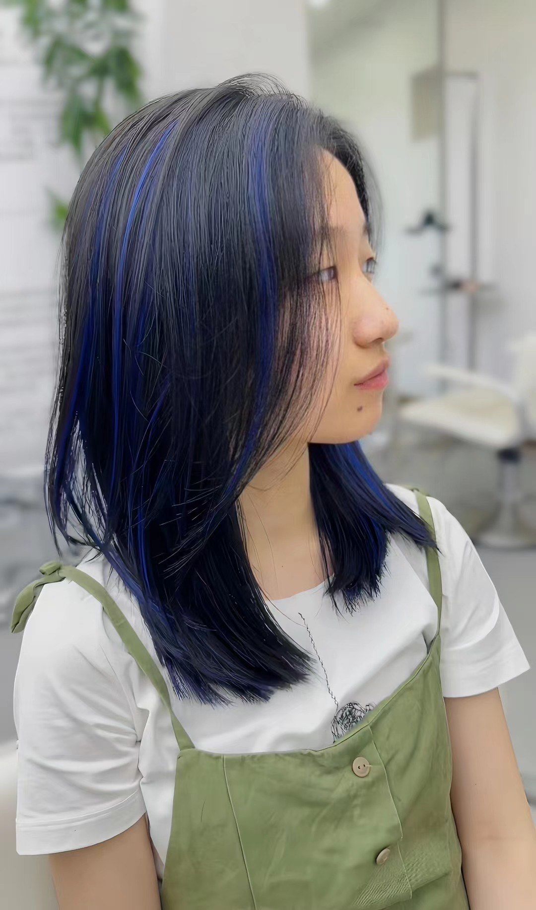 毕业后适合染什么发色(适合毕业的发型)