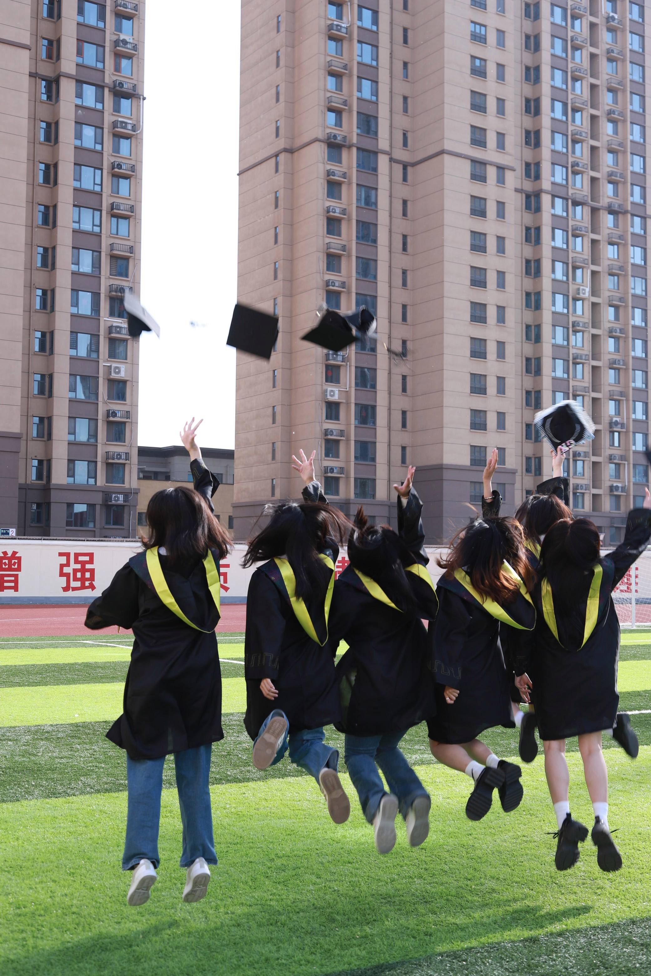 文化服装学院毕业后(文化服装学院读几年)