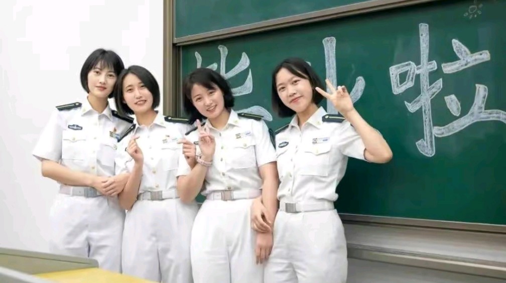 考进军校毕业后做什么(考上军校毕业后去部队是什么工作)