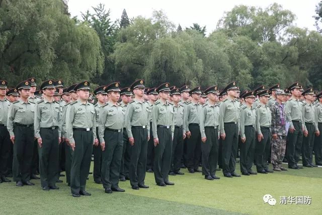 国防学院毕业后能干嘛(国防大学毕业出来什么职位?)