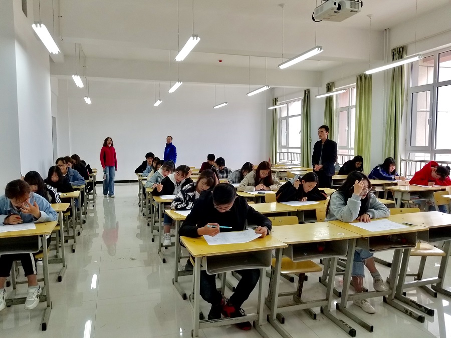 中医药学院毕业后(中医药学院毕业后工资多少)