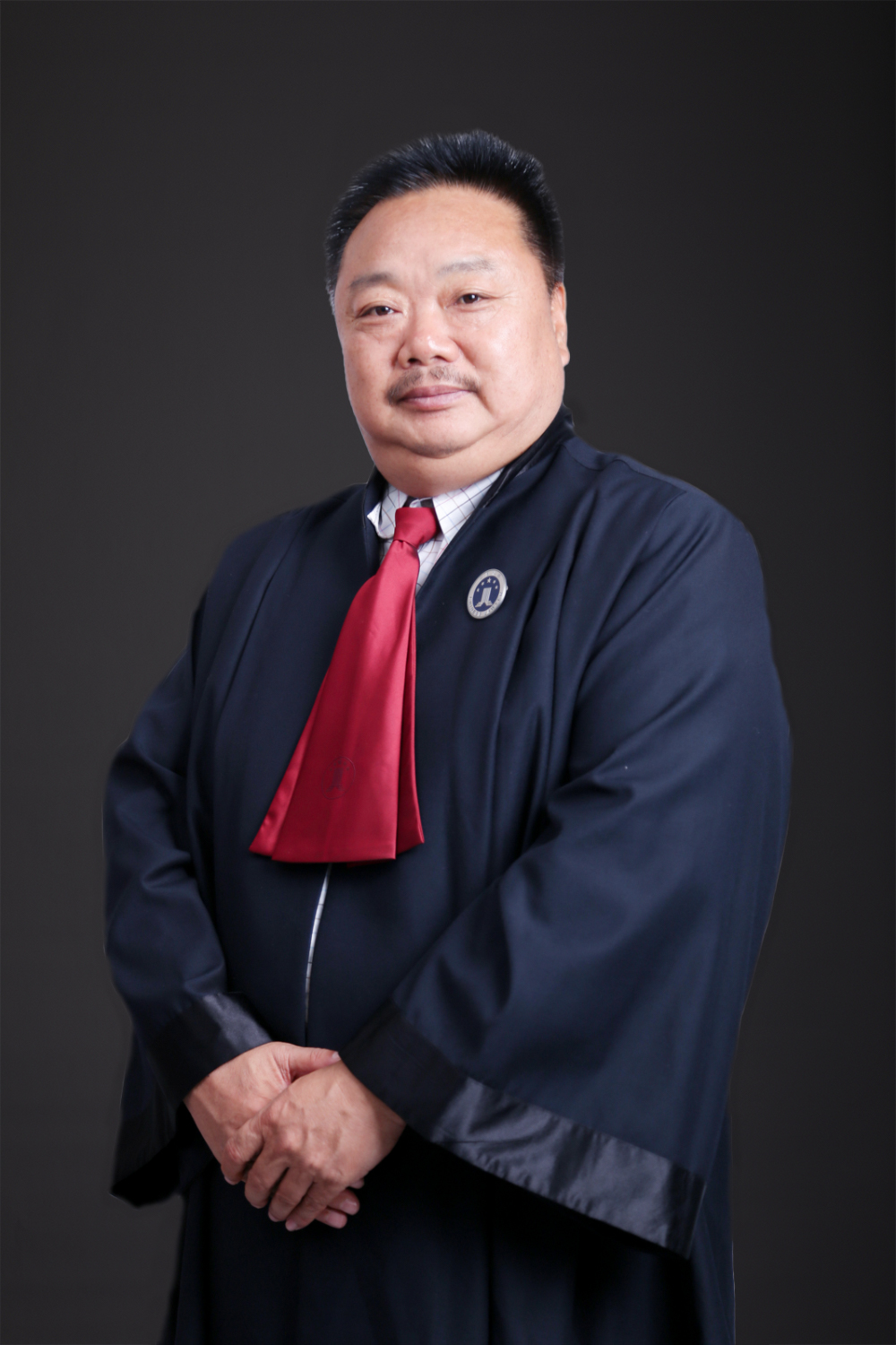 大学毕业后多久能成为律师(大学毕业多久能拿到律师证)