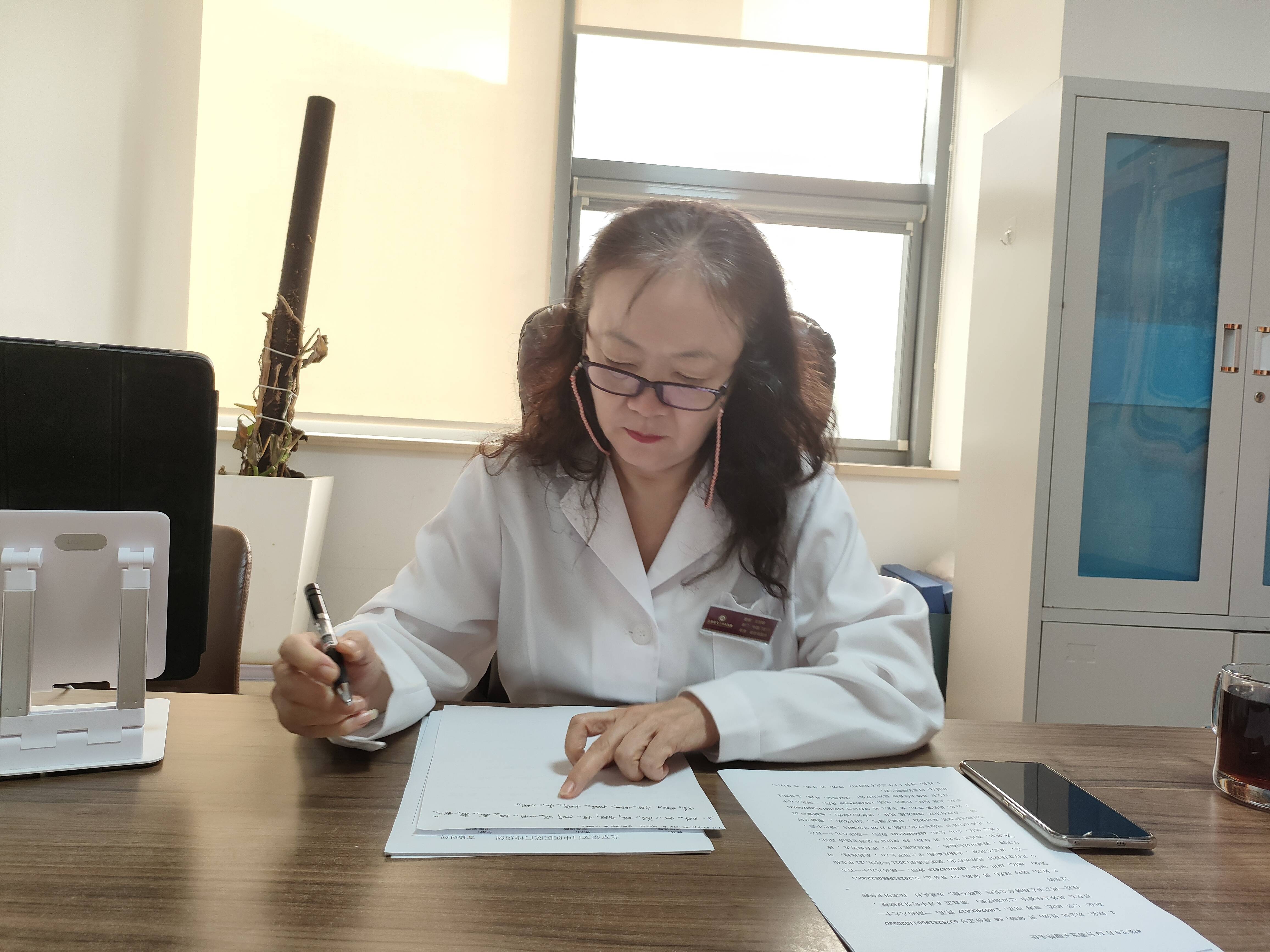 中医学院毕业生毕业后能否当大夫(中医毕业能进医院吗) 中医学院毕业生毕业后能否当大夫(中医毕业能进医院吗)