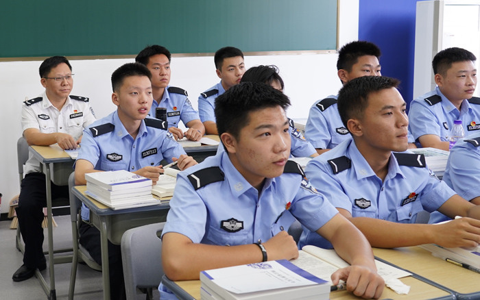 合肥警官学院毕业后做什么(合肥警察学院毕业包分配么)
