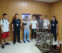 曾某大学毕业后(陈某大学毕业后与某玩具厂签订了)