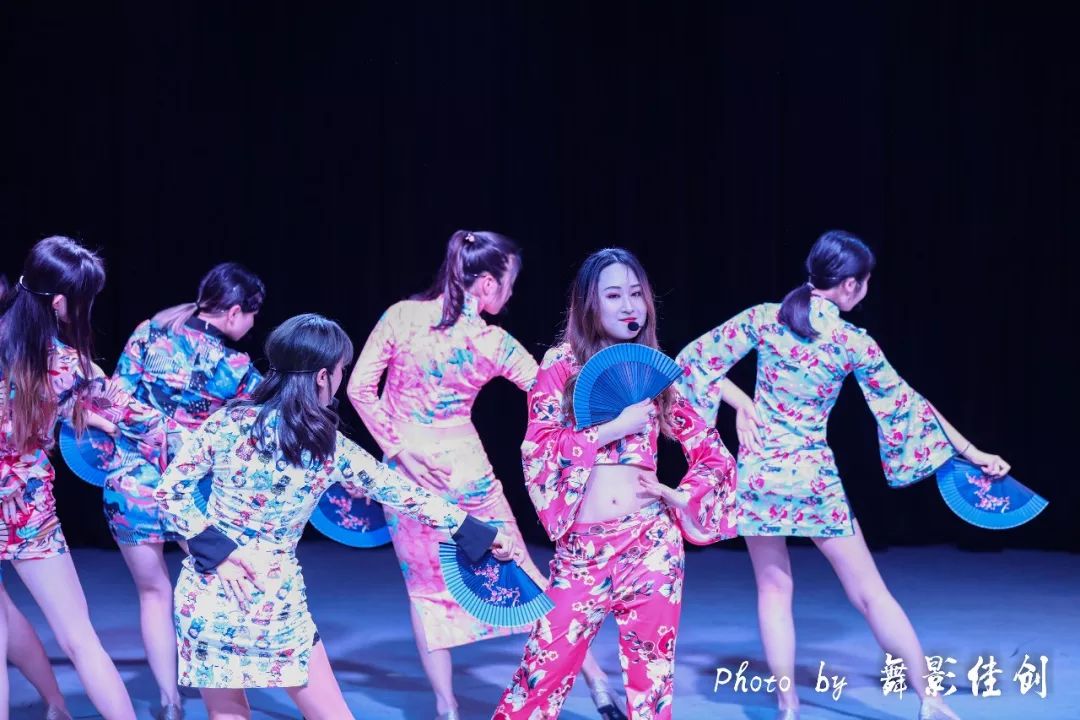 川师大舞蹈学院毕业后(川师大舞蹈专业) 川师大舞蹈学院毕业后(川师大舞蹈专业)