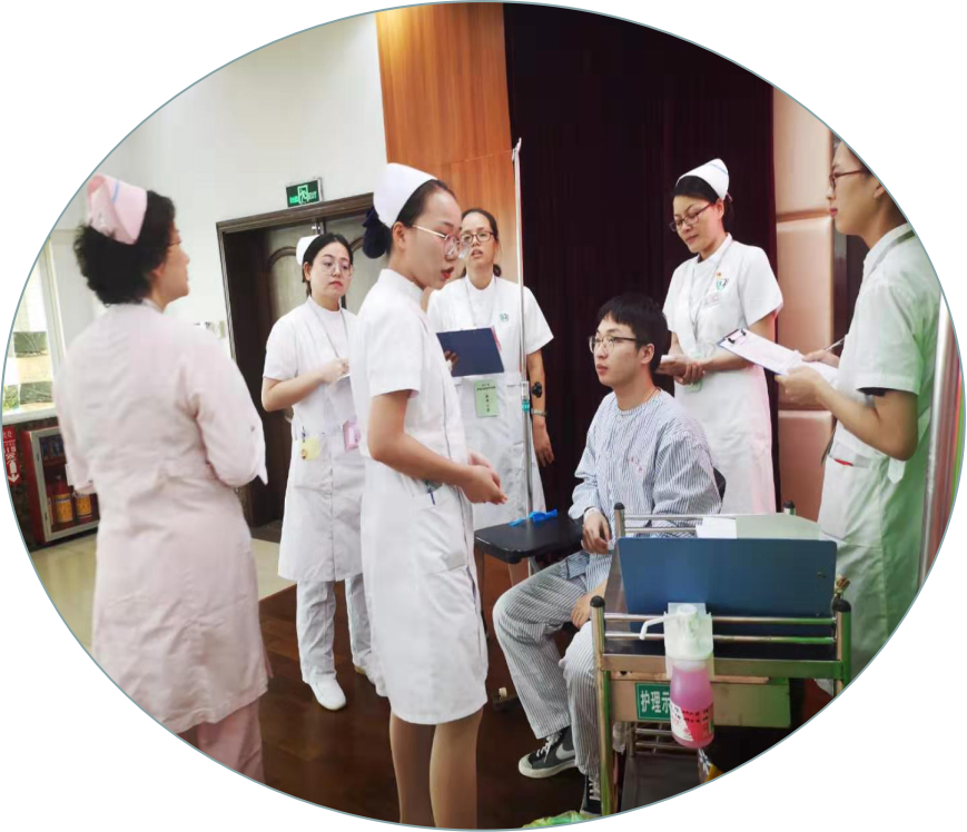 护理学院毕业后能干啥(护理学毕业了出来干啥)