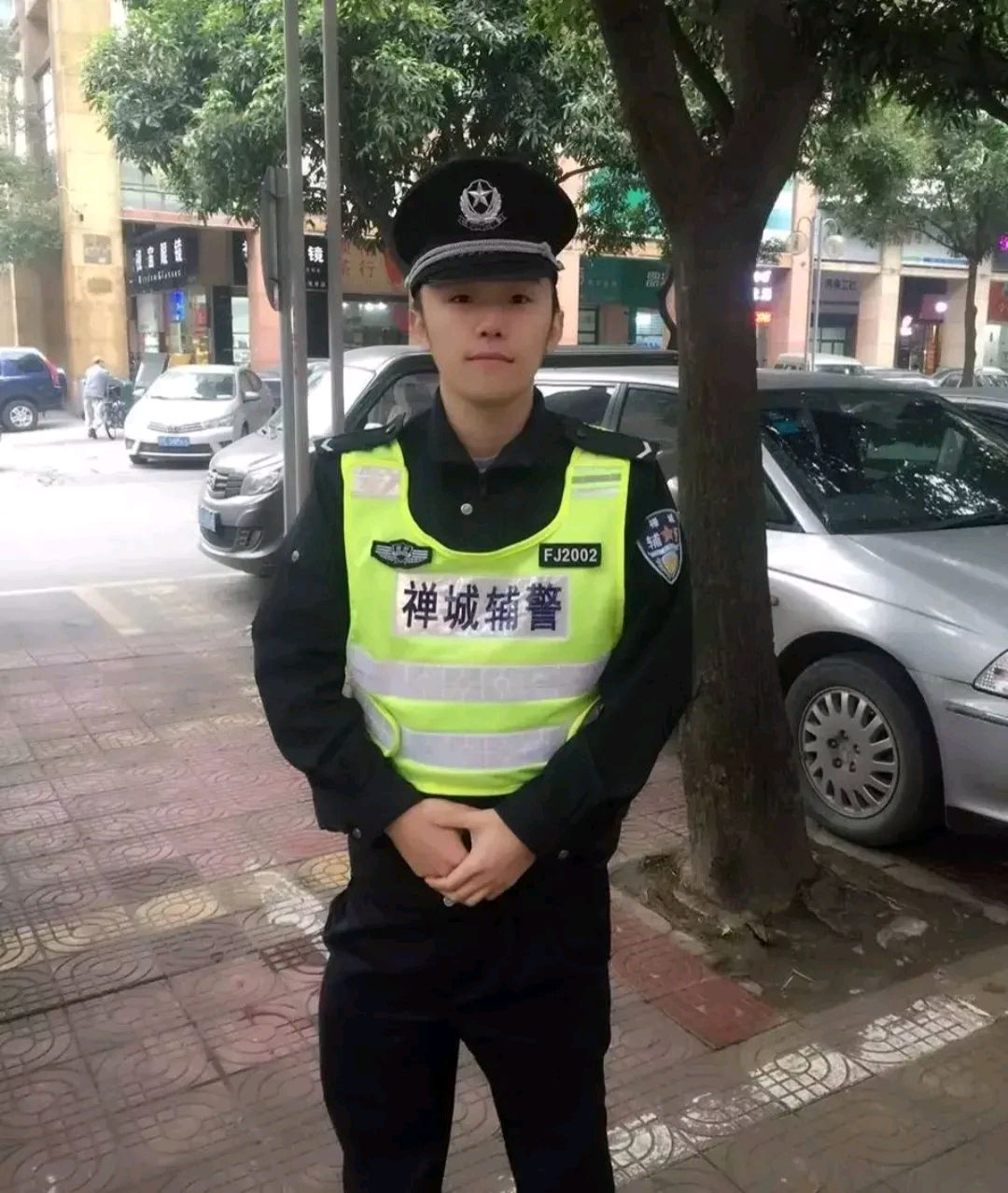 辅警学院毕业后做什么(辅警高校毕业生)